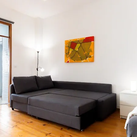 Garden Yard דירה *